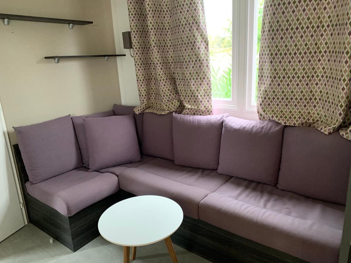 Mobilhome Vias Plage Dans Camping Eksteriør billede