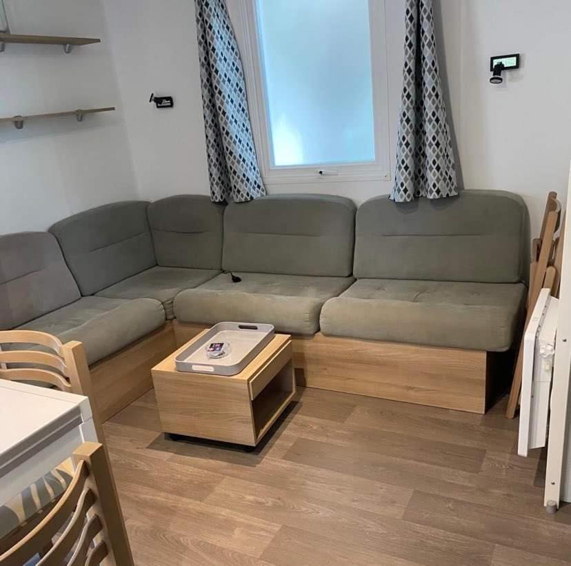 Mobilhome Vias Plage Dans Camping Eksteriør billede