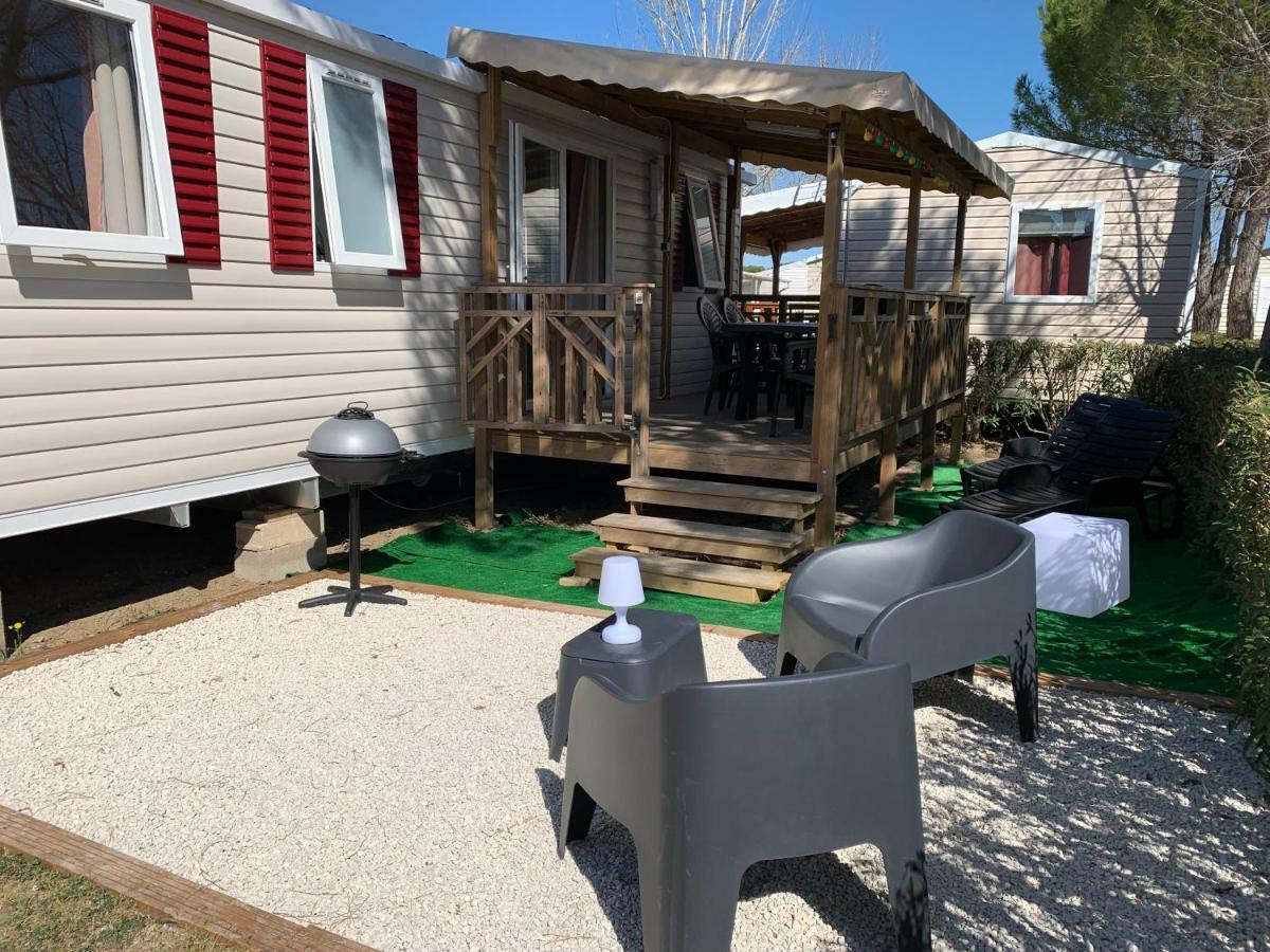 Mobilhome Vias Plage Dans Camping Eksteriør billede